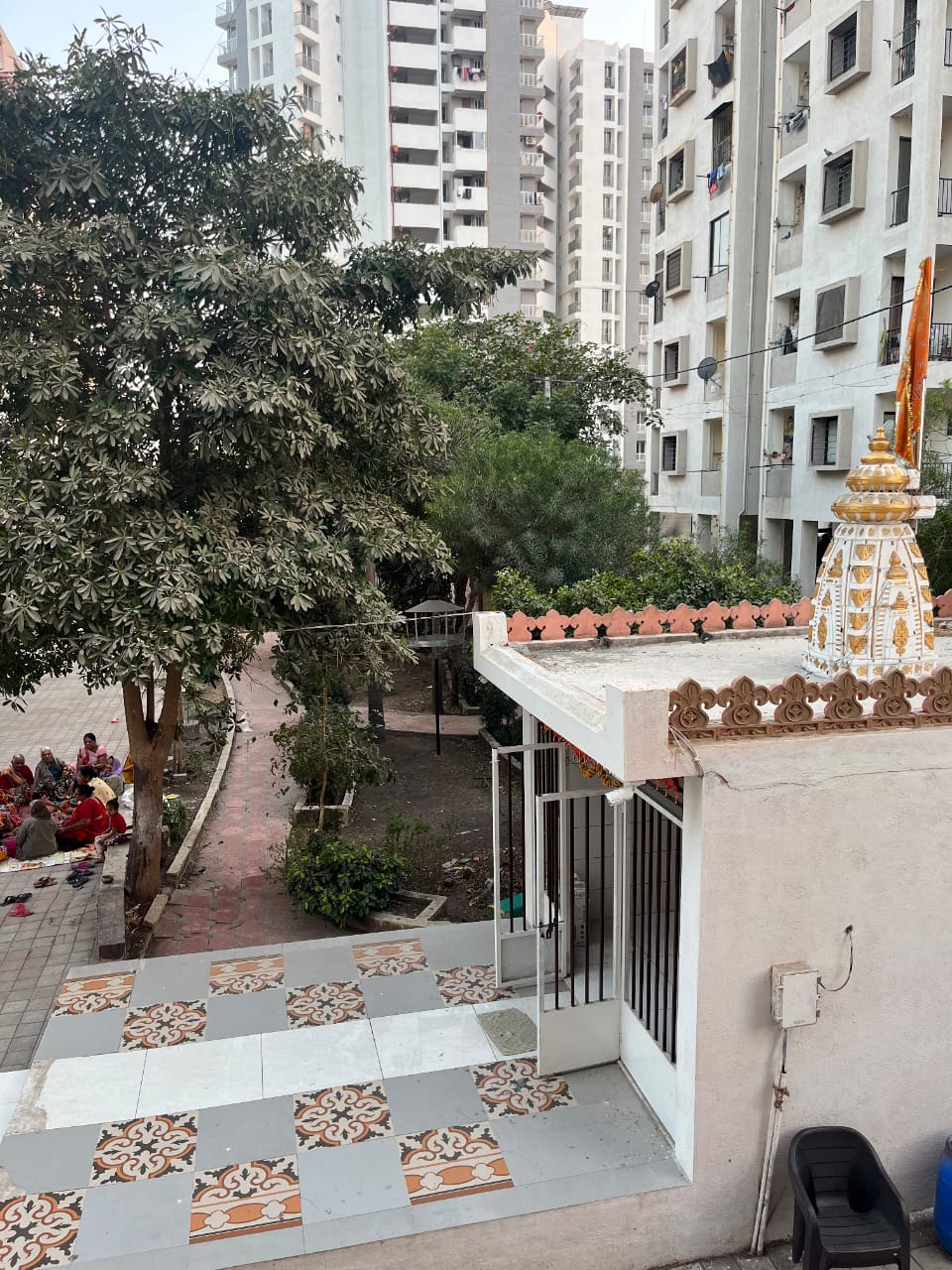 Flat/Builder Floor Apartment For Sale