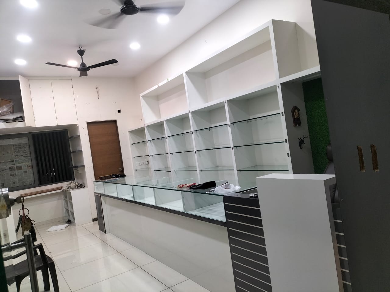 Commercial Shop For Sale